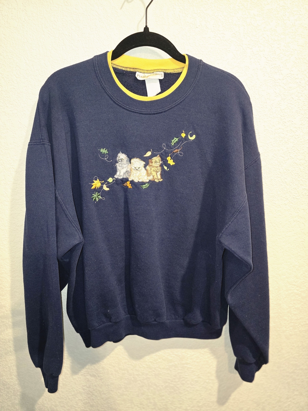 ​Pleasant Shade Vintage Embroidered Kittens Double Collar Sweatshirt Large